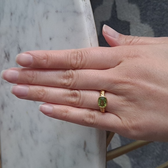 Vintage David Yurman 18K gold and peridot ring - Picture 8 of 16